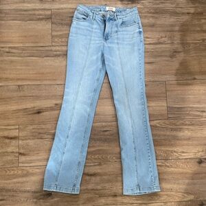 Wrangler Women's Sky Blue Seamed Boot Leg Jeans
6x34